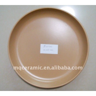 Stoneware matt glazed dinner plate